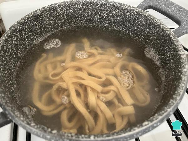 Receta de Fideos caseros al huevo - Paso 6