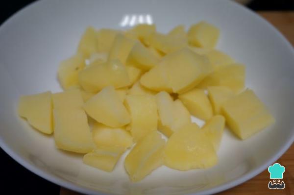 Receta de Papas aliñás de Cádiz - Paso 2
