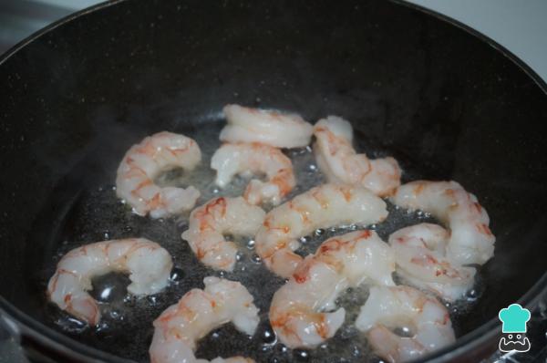 Receta de Fideos de arroz con gambas y verduras - Paso 3