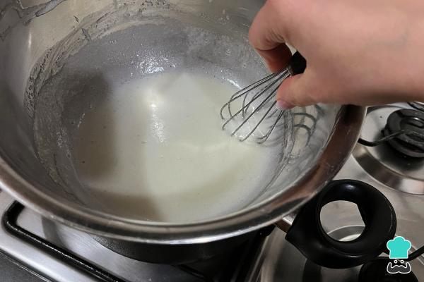 Receta de Chilenitos con merengue - Paso 11
