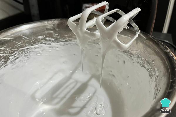 Receta de Chilenitos con merengue - Paso 12