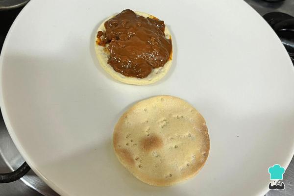 Receta de Chilenitos con merengue - Paso 13