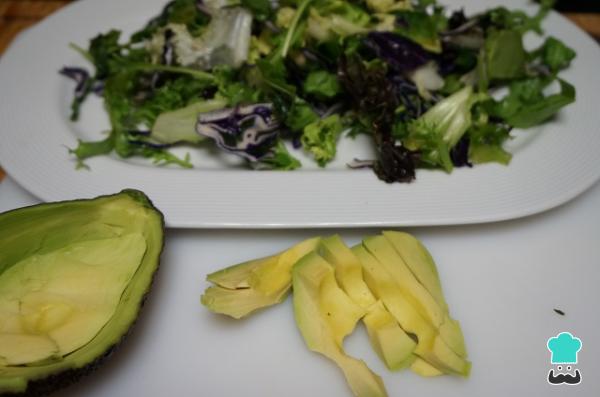 Receta de Ensalada de aguacate y mango - Paso 1