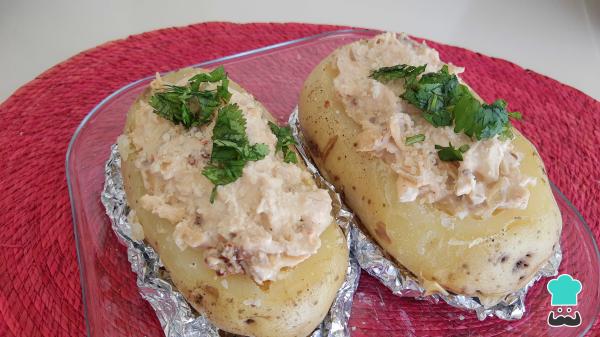 Receta de Papas rellenas de pollo - Paso 6