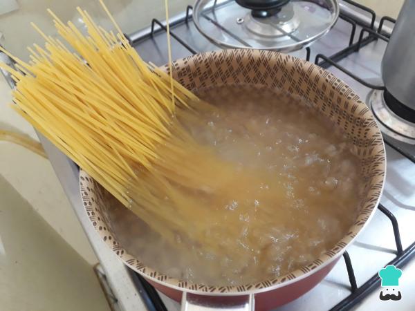 Receta de Espaguetis con brócoli - Paso 1