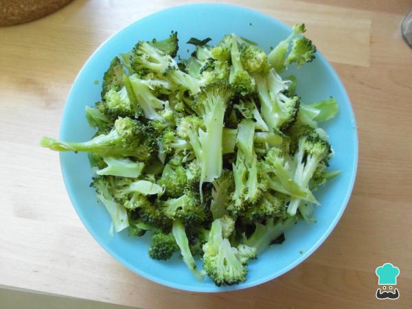 Receta de Pasta con pollo, brócoli y queso - Paso 2
