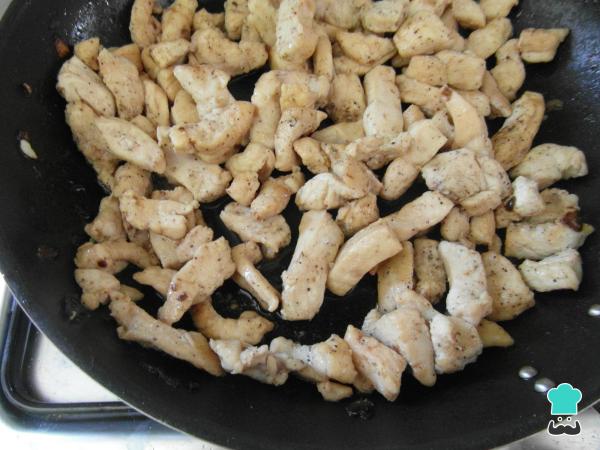 Receta de Pasta con pollo, brócoli y queso - Paso 4