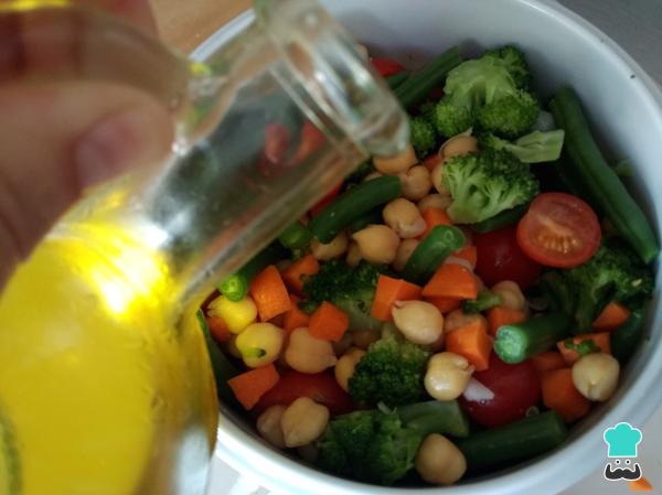 Receta de Ensalada de garbanzos vegana - Paso 6