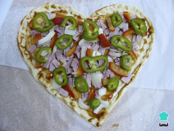 Receta de Pizza en forma de corazón - Paso 13