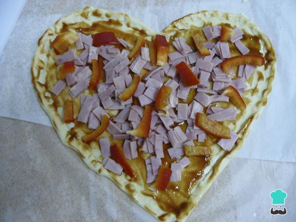 Receta de Pizza en forma de corazón - Paso 12