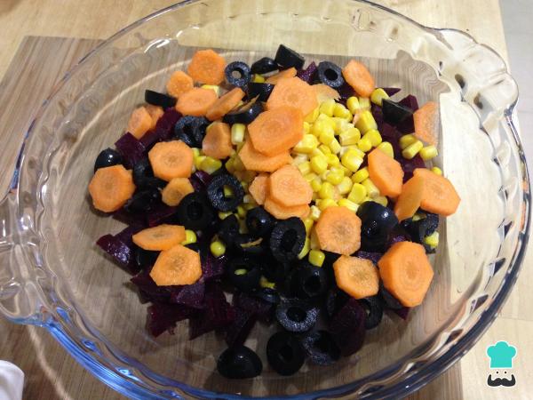 Receta de Ensalada de pasta con remolacha - Paso 4