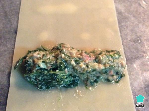 Receta de Canelones de carne y espinacas - Paso 9