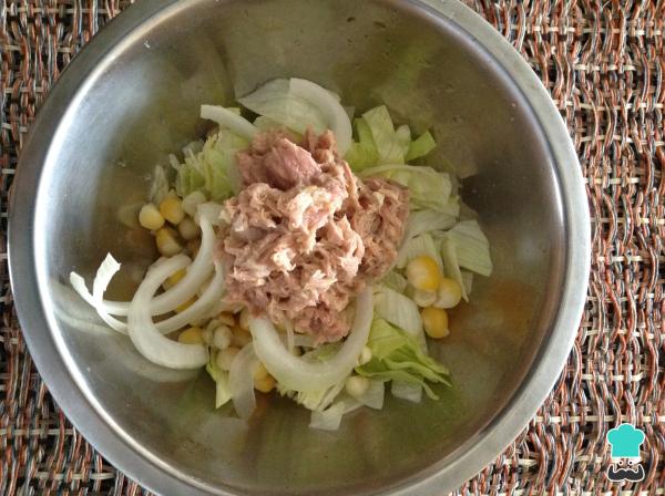 Receta de Ensalada de atún baja en calorías - Paso 4