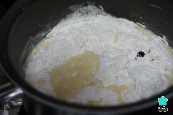 Receta de Milhojas de nata y crema - Paso 2