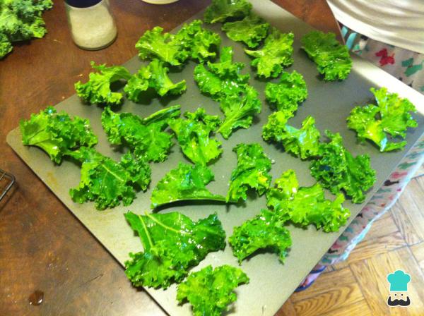 Receta de Chips de kale al horno - Paso 3