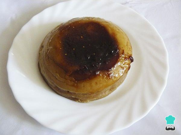 Recetas de postres en microondas fáciles - Pudín de manzana y galleta en microondas