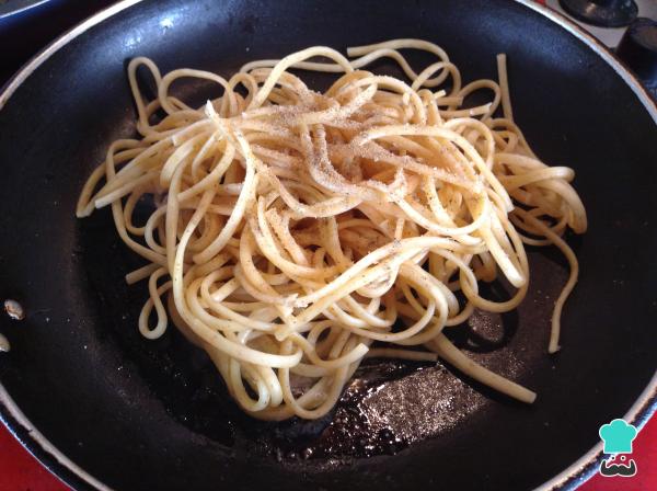 Receta de Espaguetis a la parmesana - Paso 3