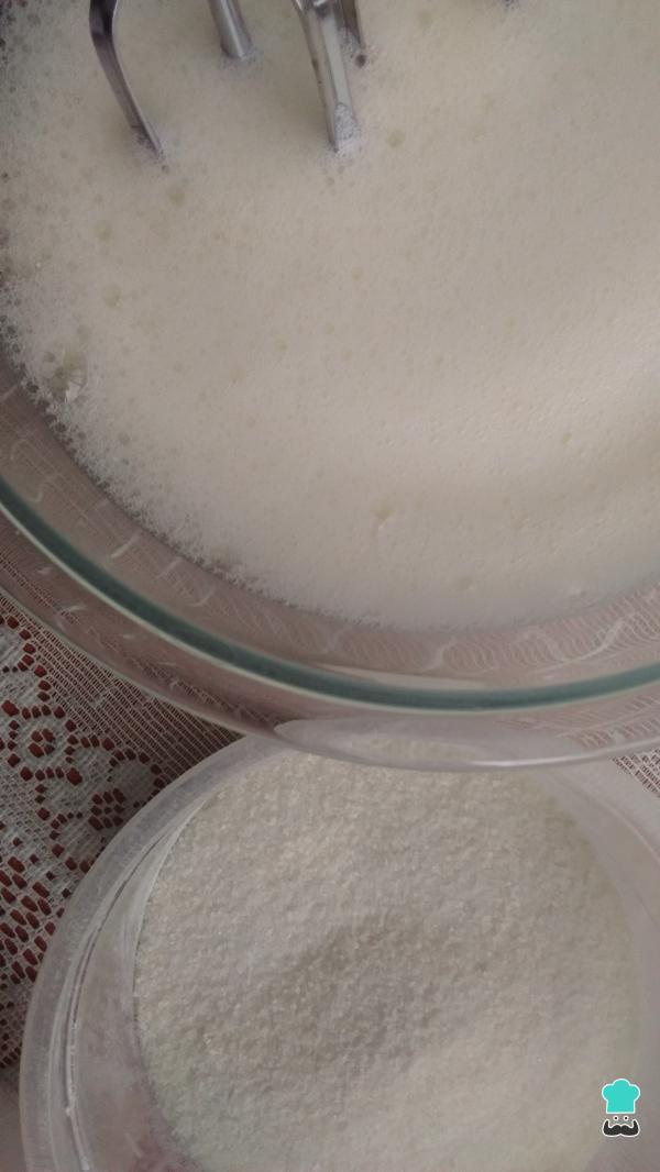 Receta de Torta tres leches venezolana - Paso 2