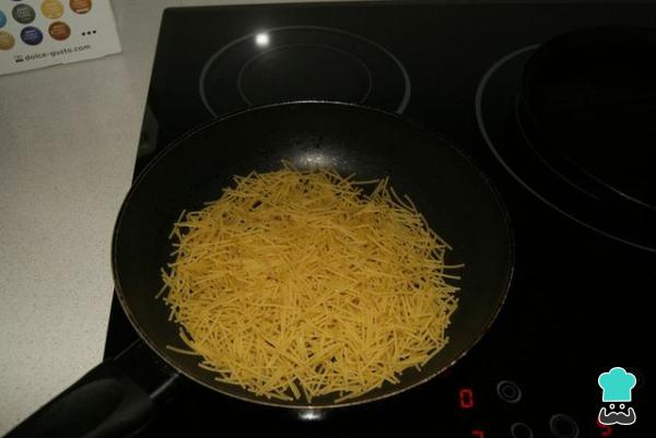 Receta de Fideuá de marisco al horno - Paso 3