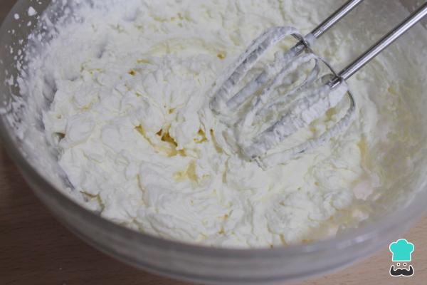 Receta de Carlota de mango - Paso 8
