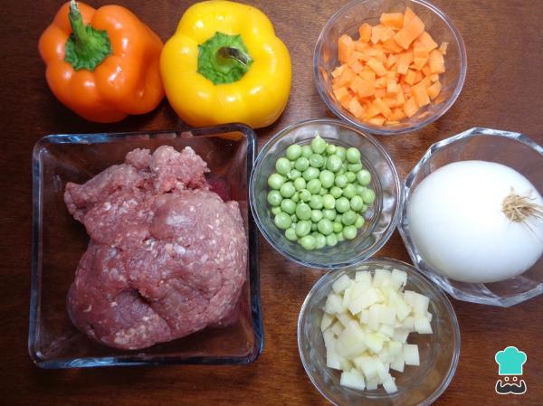 Receta de Pimiento relleno de carne molida - Paso 1