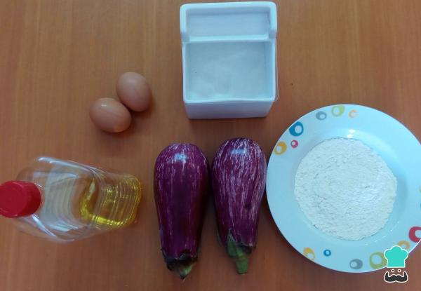 Receta de Berenjenas fritas con huevo - Paso 1