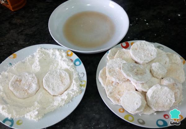 Receta de Berenjenas fritas con queso - Paso 5