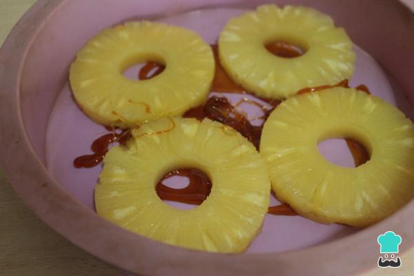 Receta de Tarta de piña con leche condensada - Paso 2