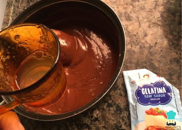 Receta de Tarta de chocolate fría con gelatina - Paso 2