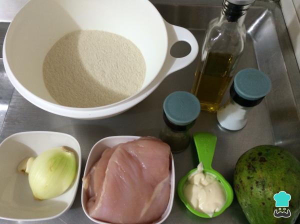 Receta de Reina pepiada - Paso 1