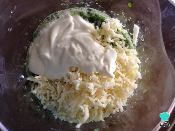 Receta de Souffle de espinaca y queso - Paso 6