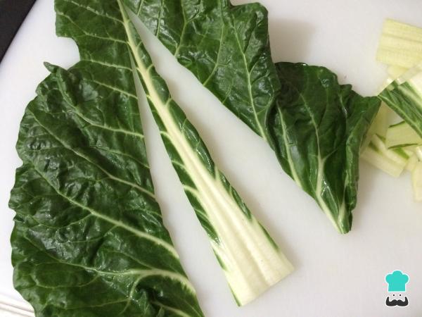 Receta de Fritos de acelga - Paso 1