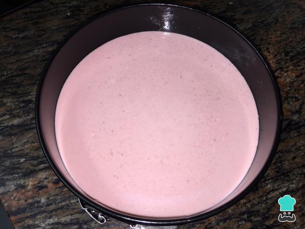 Receta de Tarta de fresa y nata sin horno - Paso 5