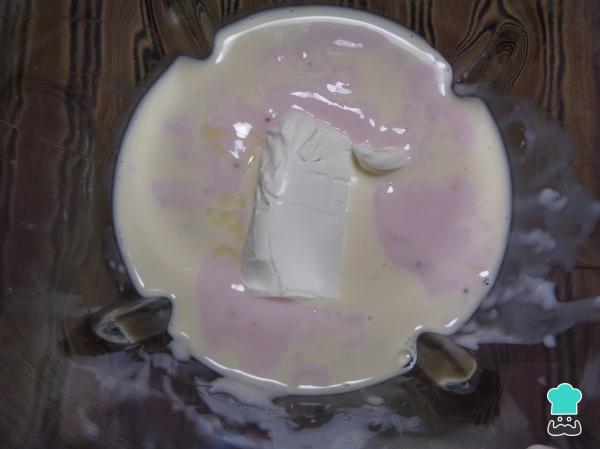 Receta de Gelatina de yogur de fresa con Philadelphia - Paso 3