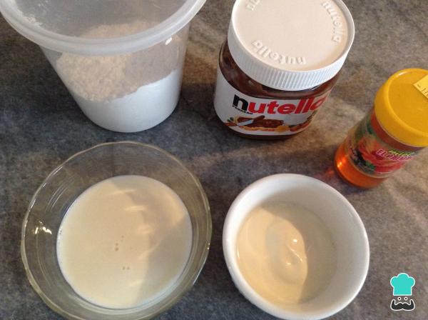 Receta de Helado de Nutella sin heladera - Paso 1