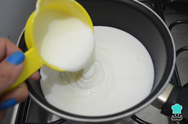 Receta de Gelatina de yogur con mango - Paso 2
