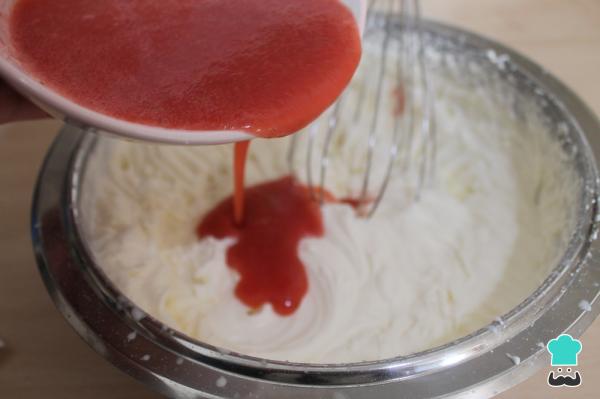 Receta de Mousse de fresas - Paso 5