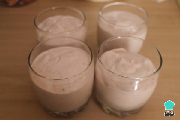 Receta de Mousse de fresas - Paso 6