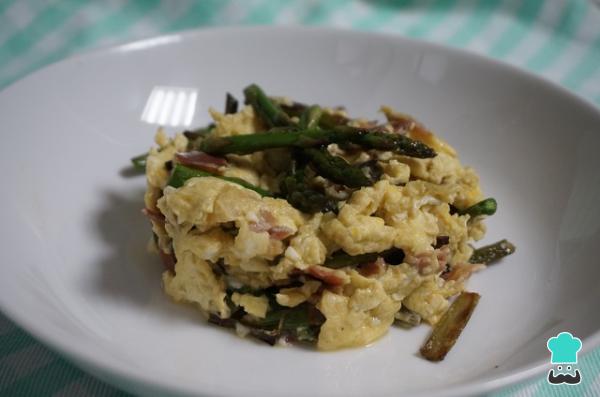 Receta de Espárragos salteados
