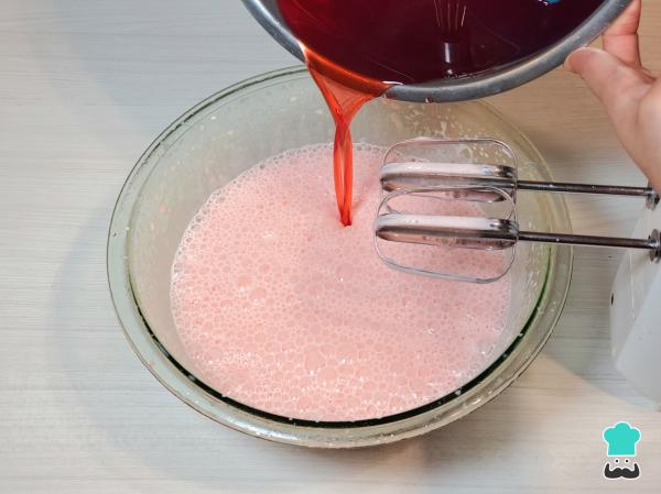 Receta de Bavarois de frutilla - Paso 4