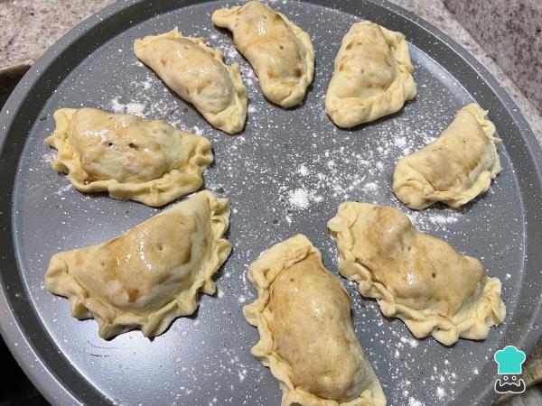 Receta de Empanadas de pera - Paso 11