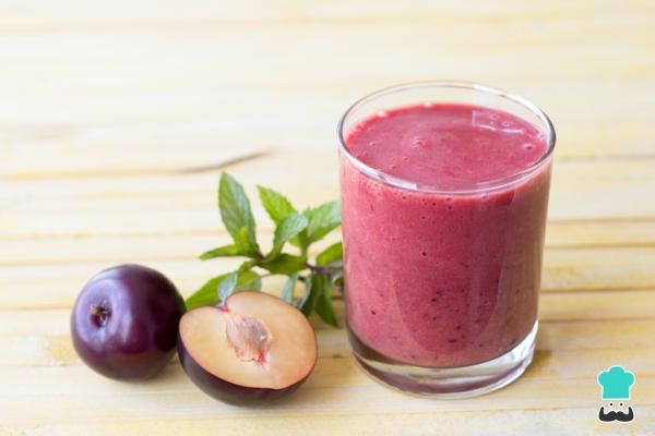 Jugos laxantes para el estreñimiento - Jugo natural para ir al baño de ciruela