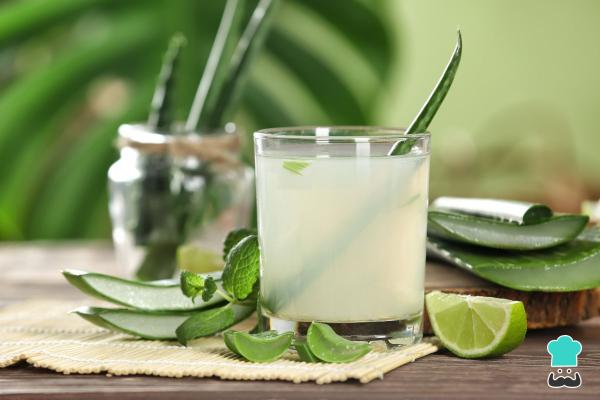 Jugo de aloe vera - Para qué sirve - Cómo tomar aloe vera correctamente